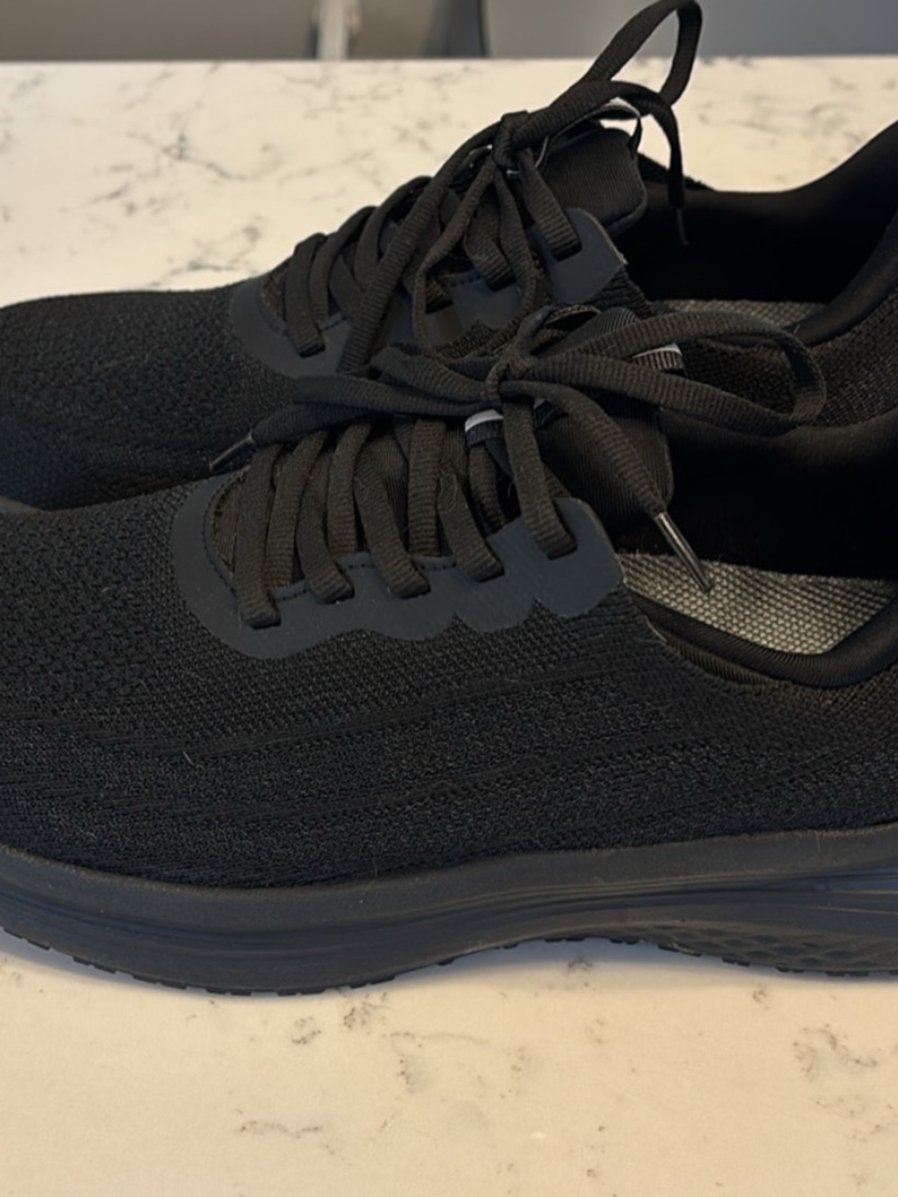 Orthofeet Nira Hands-free slip-on sneakers